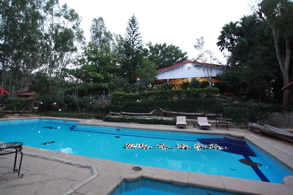 העיר בנגלור Eagle Ridge Resort מראה חיצוני תמונה