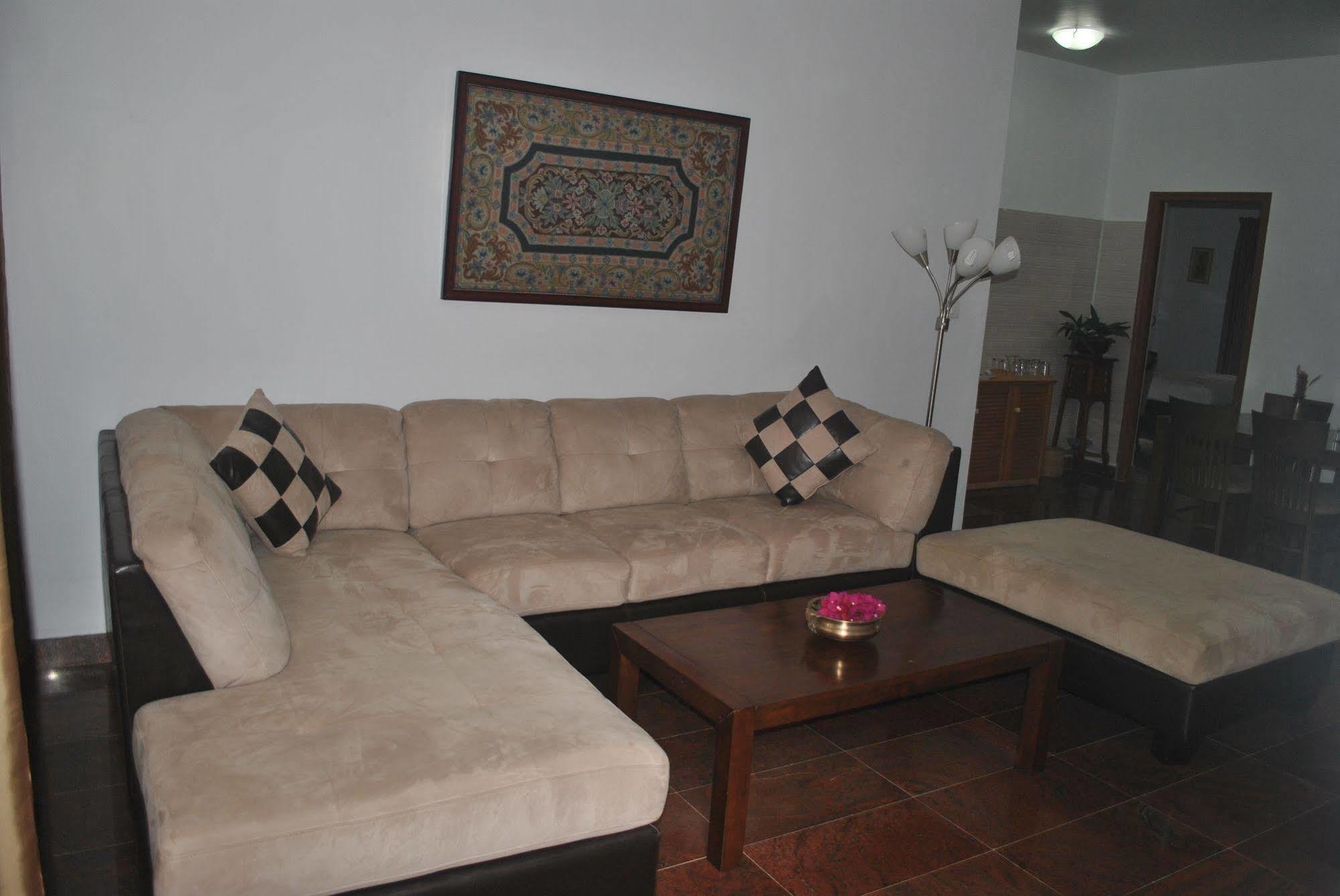 העיר בנגלור Eagle Ridge Resort מראה חיצוני תמונה